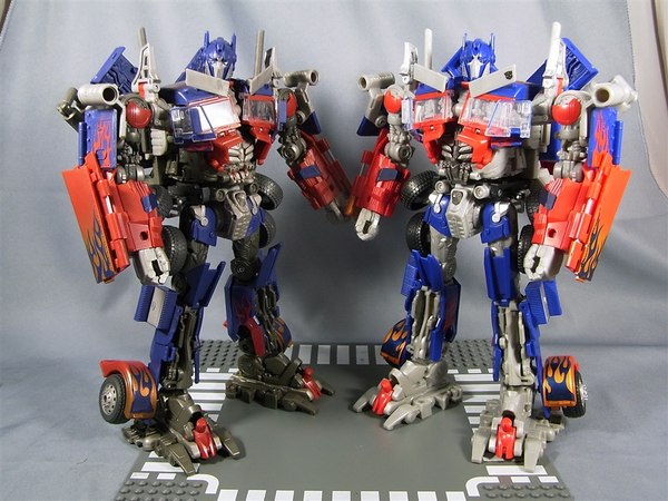 Transformers DA 28 Striker Optimus Prime  (18 of 23)